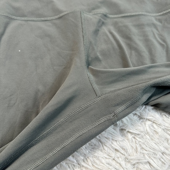 Lululemon Align Crop *21" Grey Sage - Picture 4 of 13